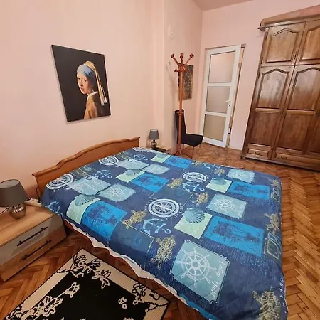 Апартамент Климент До Плажа Apartamento Varna
