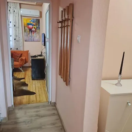 Apartamento Апартамент Климент До Плажа *