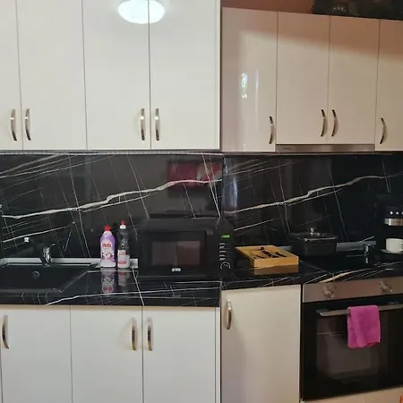 Apartamento Апартамент Климент До Плажа *